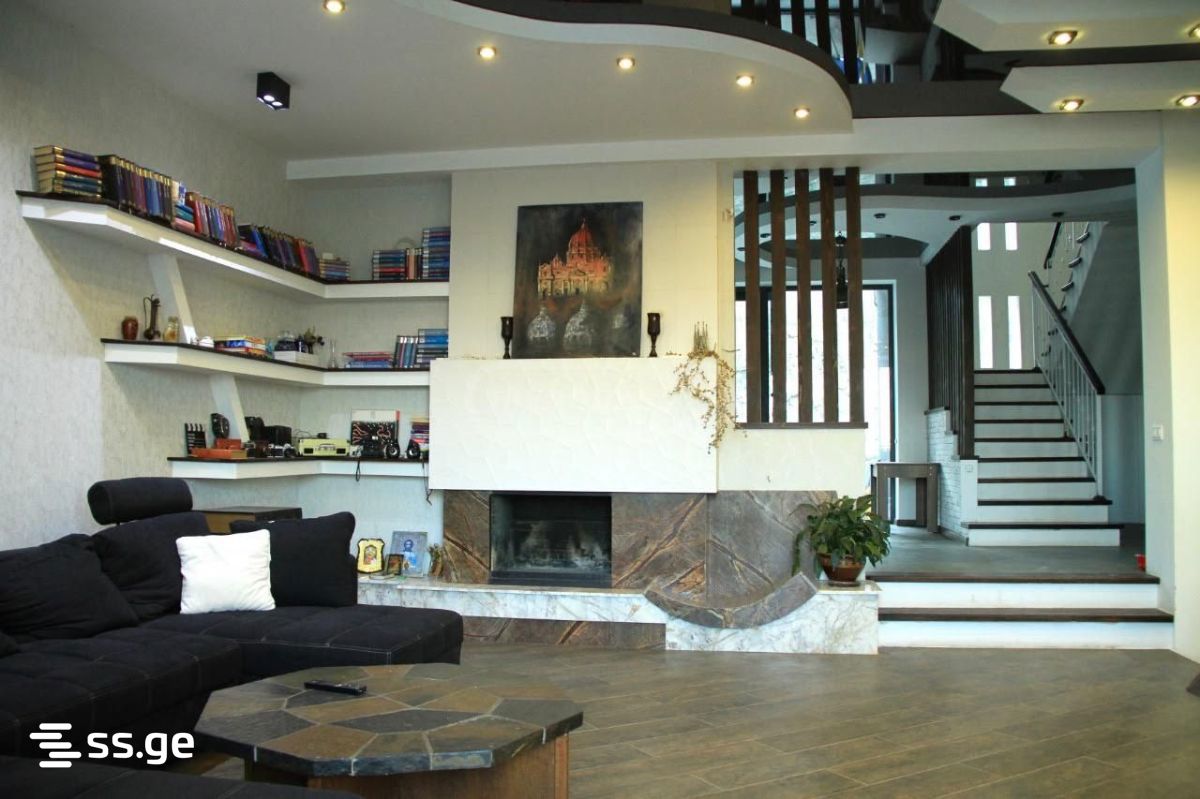10 Room Private House For Rent. Saburtalo view 8