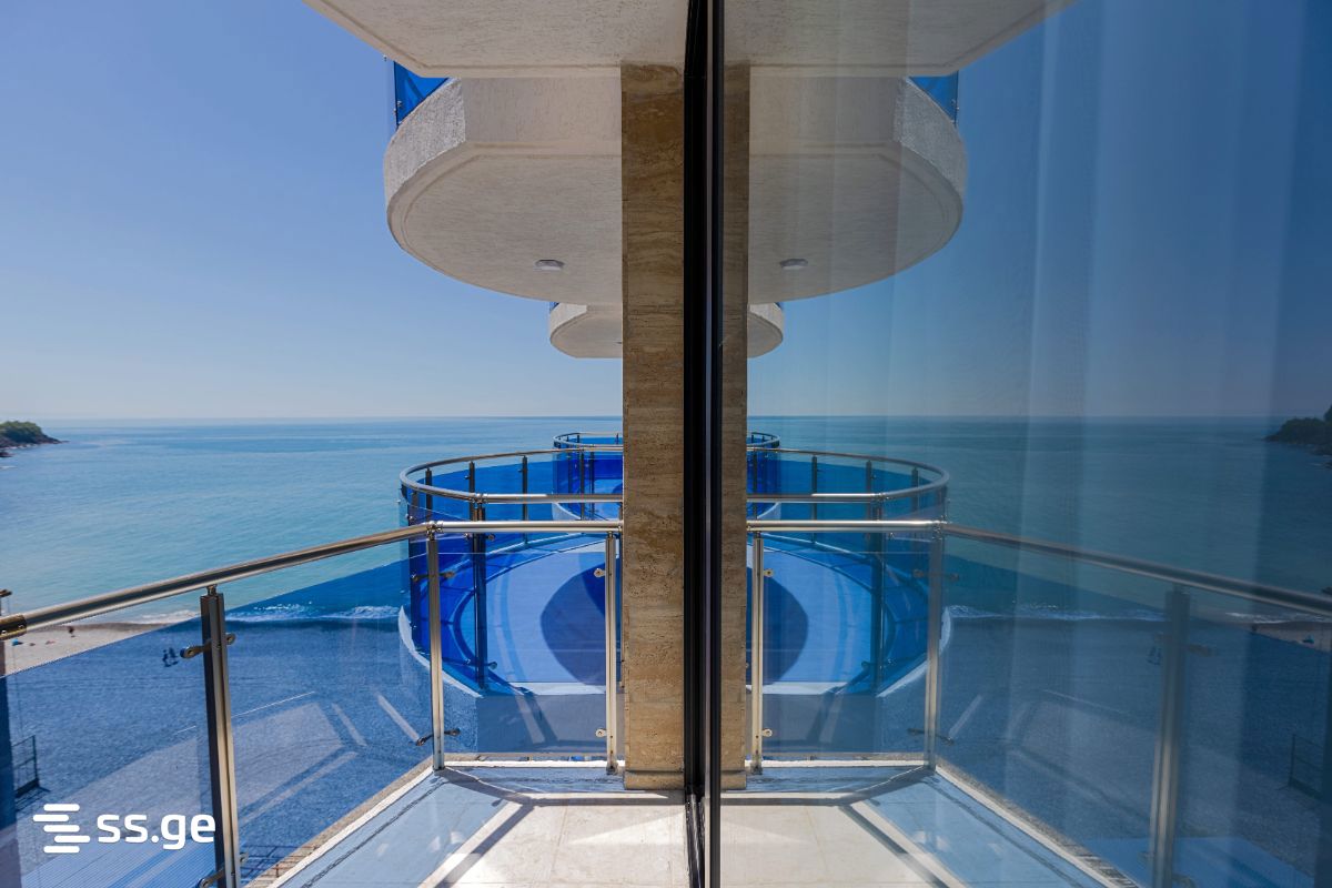 3 Room Flat For Sale view 6