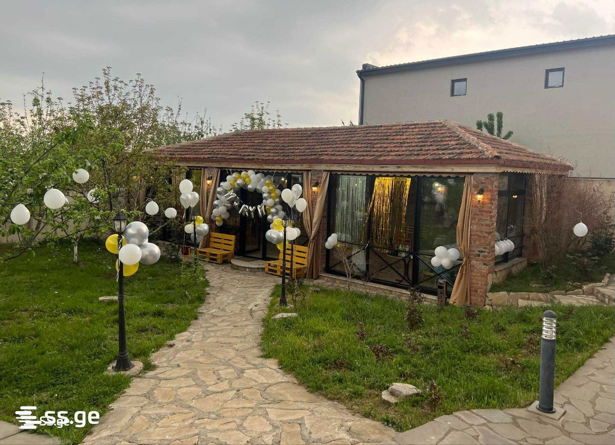 4 Room Private House Daily Rent. Shindisi view 2