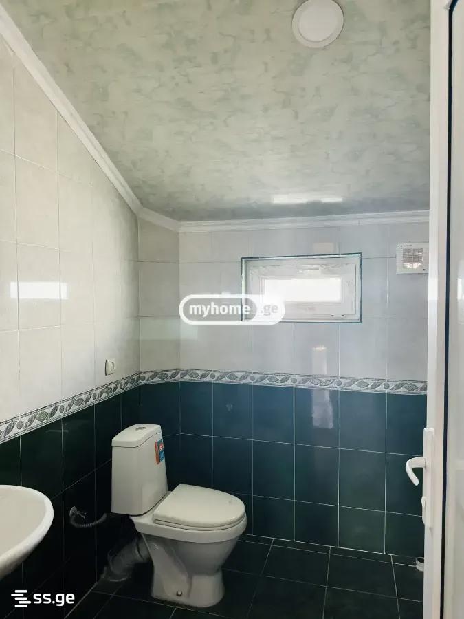 6 Room Hotel For Rent. Digomi view 4