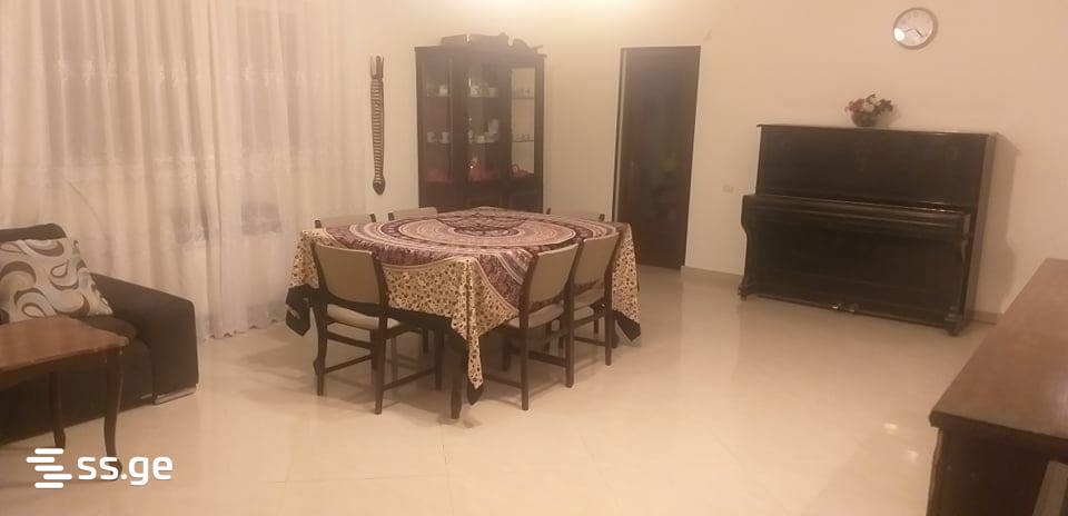 6 Room Summer Cottage For Sale view 3