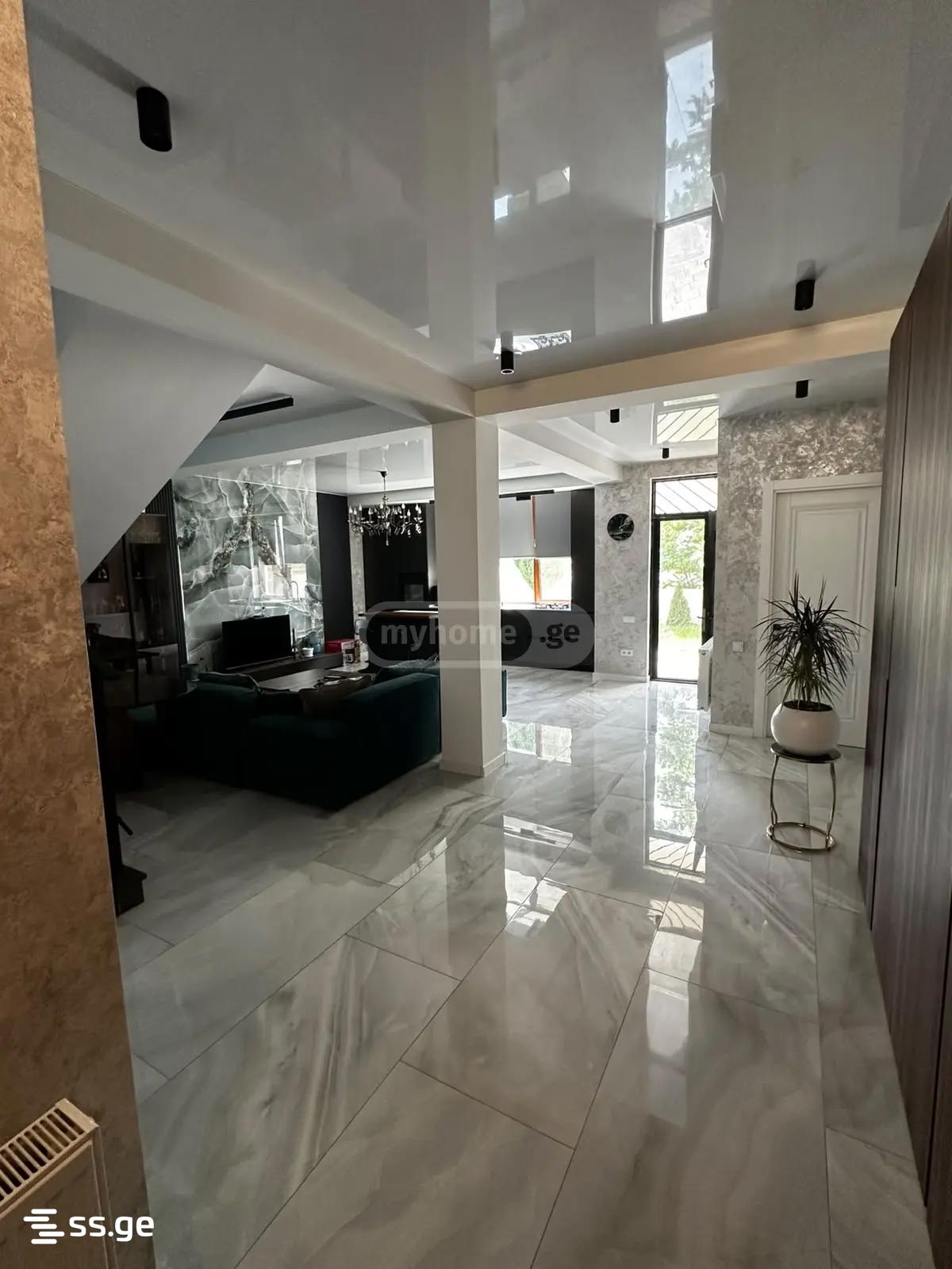 7 Room Private House For Rent. Isani, 2 of 4