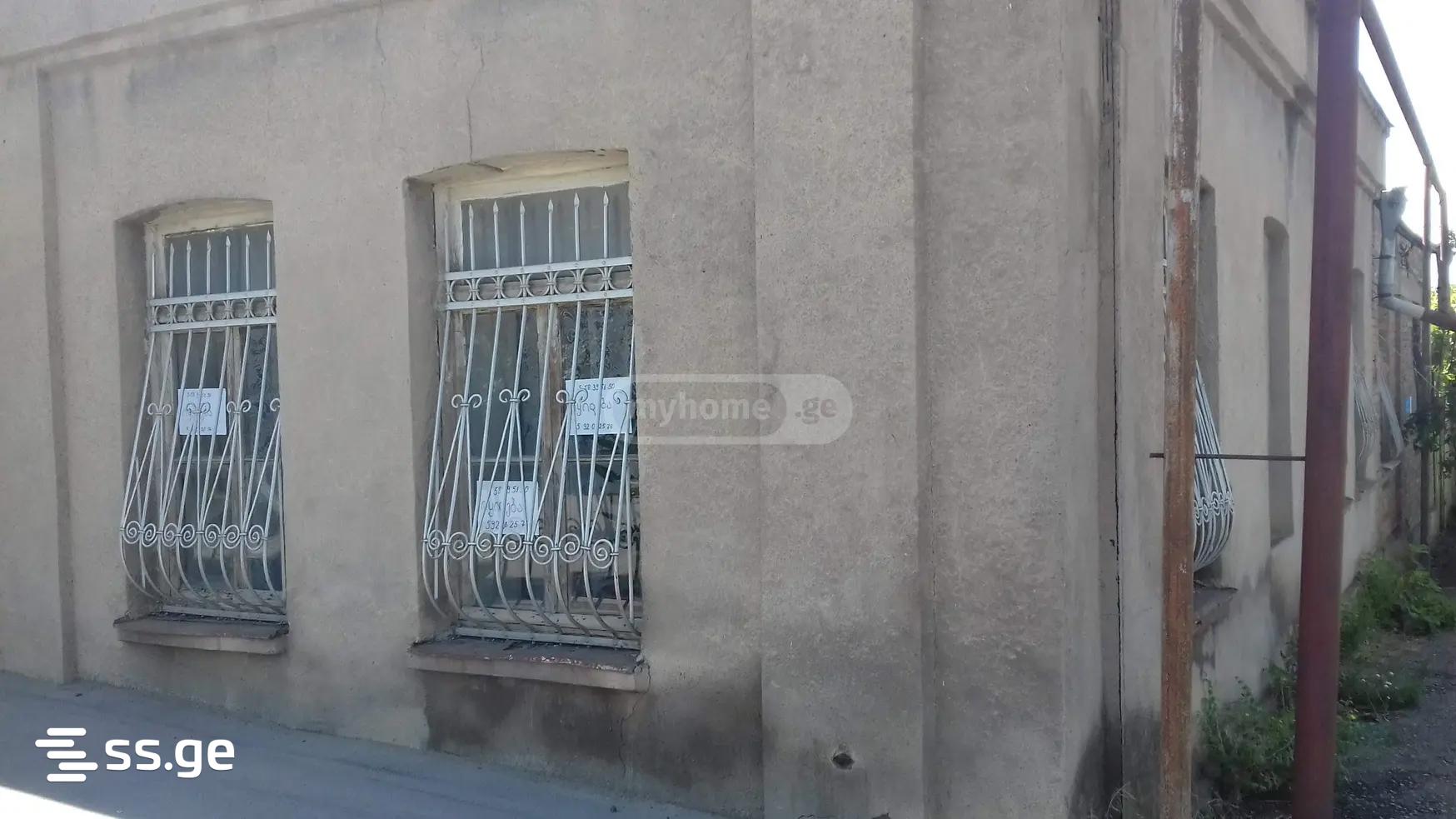 4 Room Private House For Sale view 5