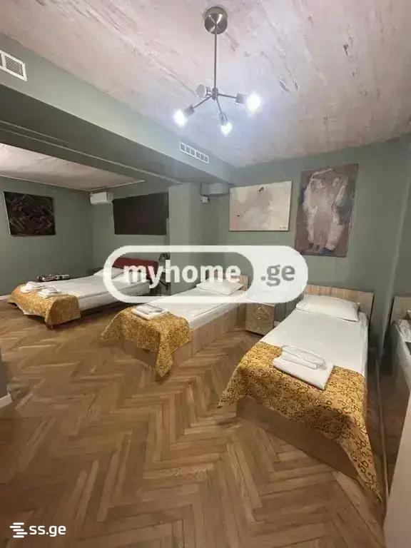 7 Room Hotel For Rent. Sololaki view 5