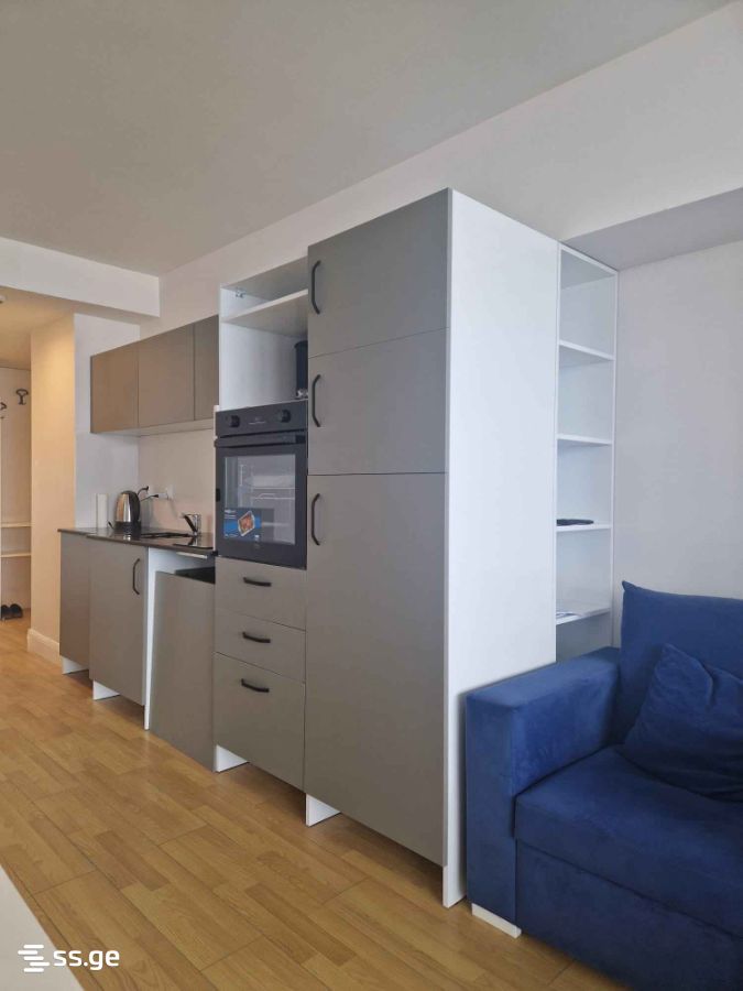 3 room Flat For Sale. Batumi - Altro