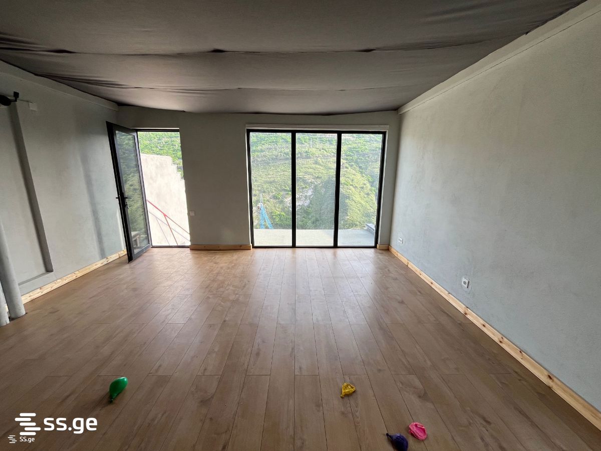 6 Room Private House For Rent. Saburtalo, 2 of 4
