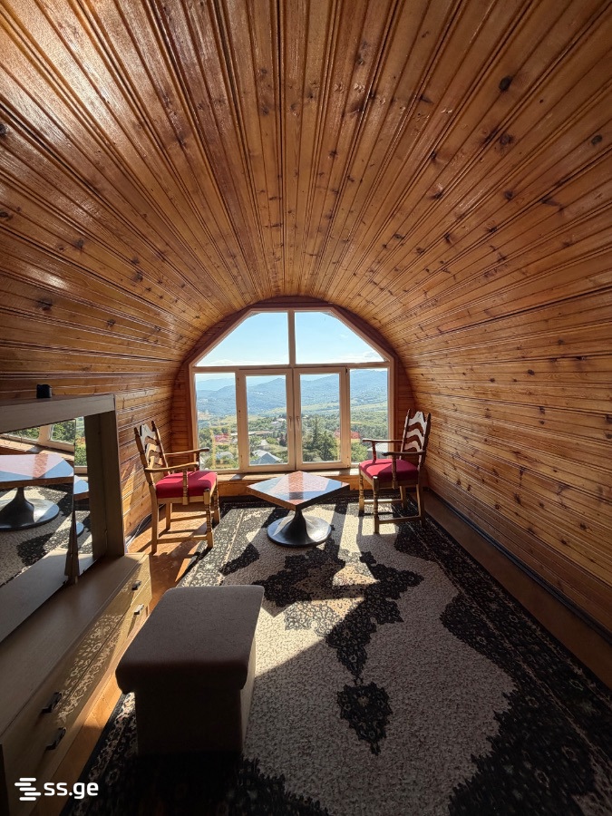 7 Room Private House For Sale view 4