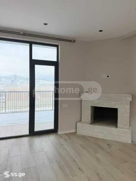 5 Room Private House For Sale view 3