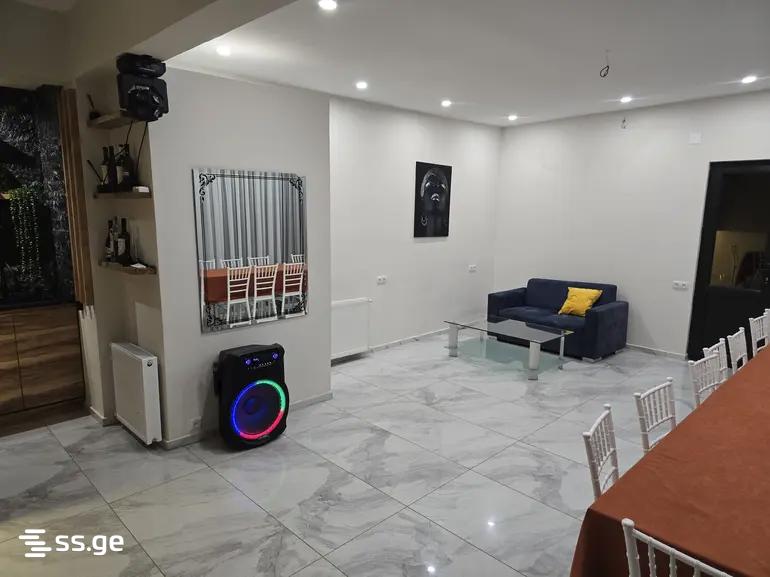 1 Room Private House Daily Rent. Varketili, 10 of 10