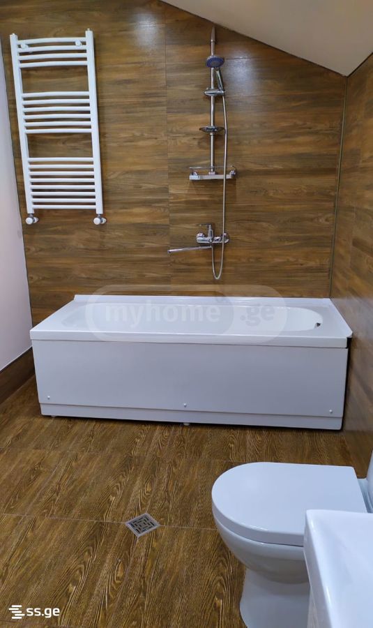 9 Room Private House For Sale, 3 of 4