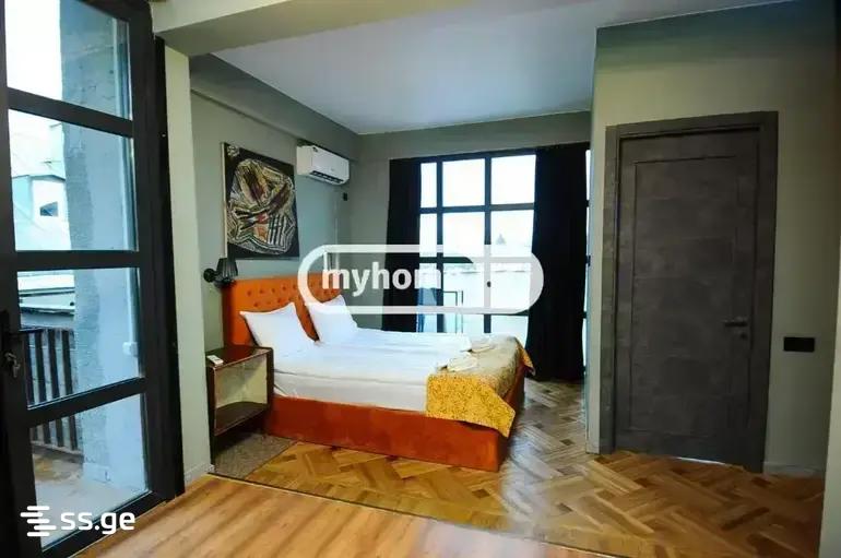 7 Room Hotel For Rent. Sololaki view 7