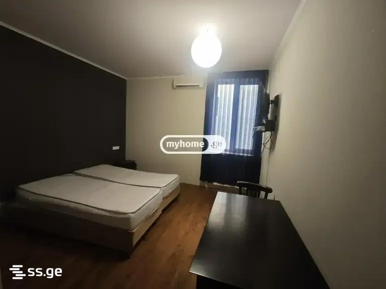 8 Room Hotel For Rent. Vake view 6