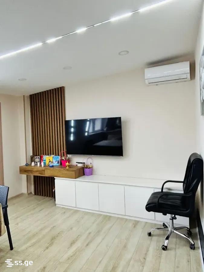 3 Room Flat For Rent. Mukhiani view 4