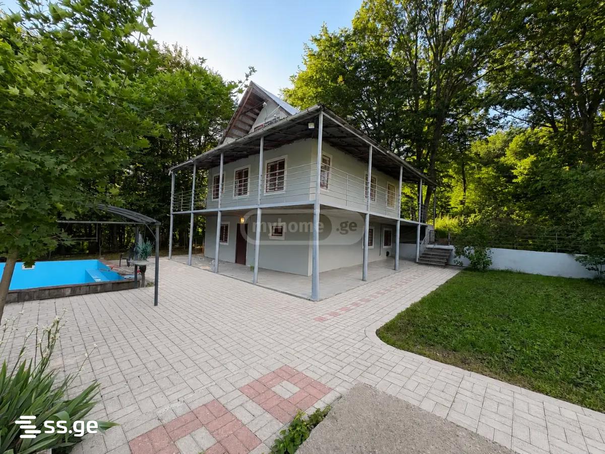 8 Room Summer Cottage For Sale view 1