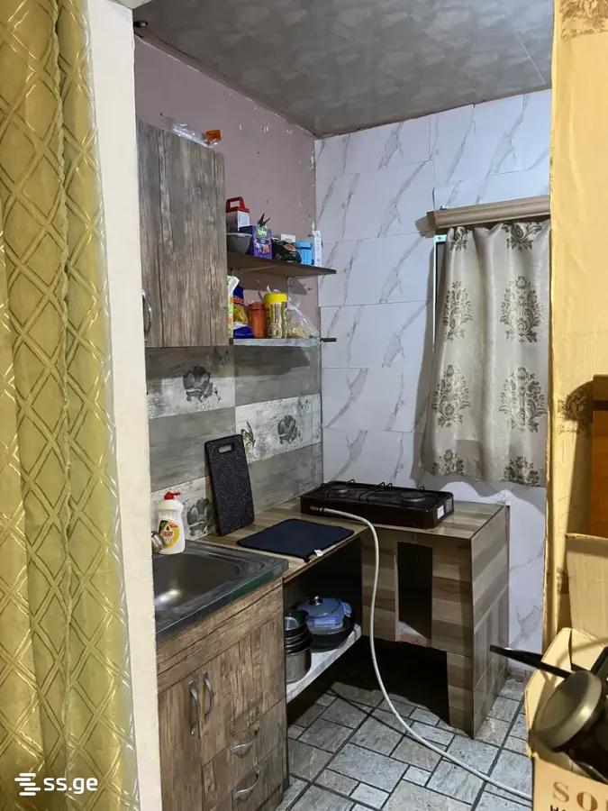 2 Room Private House For Rent. Digomi view 8