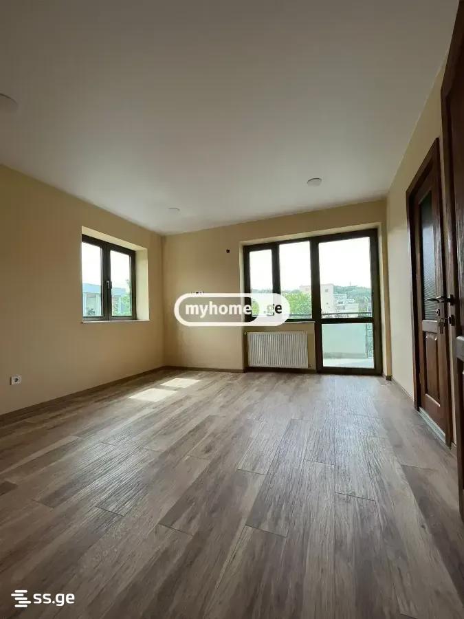 7 Room Hotel For Rent. Digomi view 10
