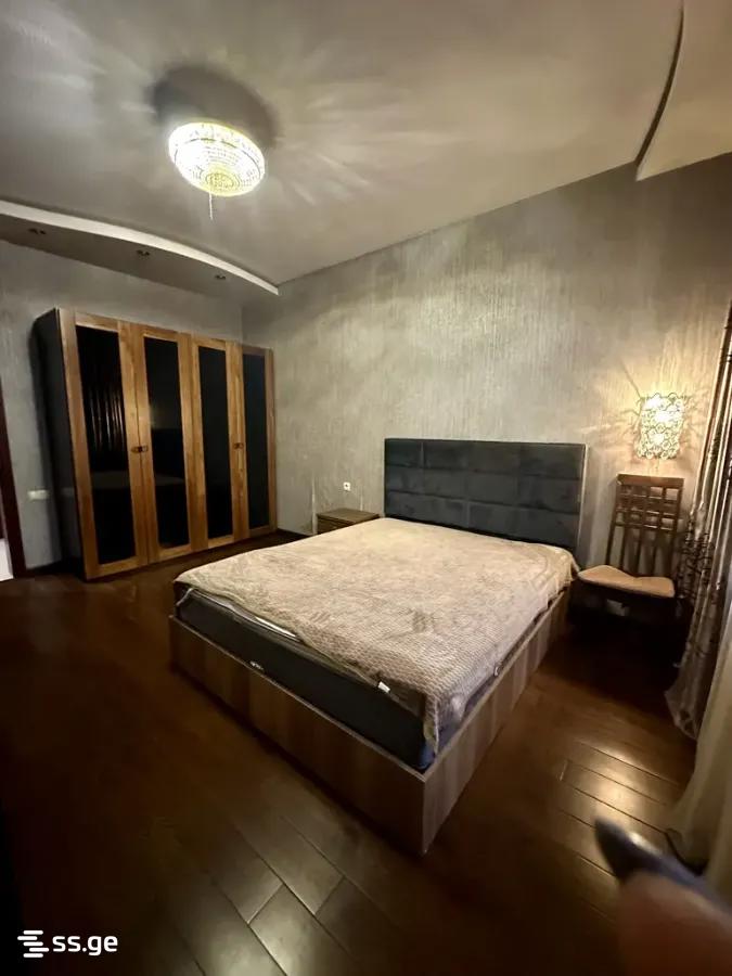4 Room Private House For Rent. Isani, 1 of 4