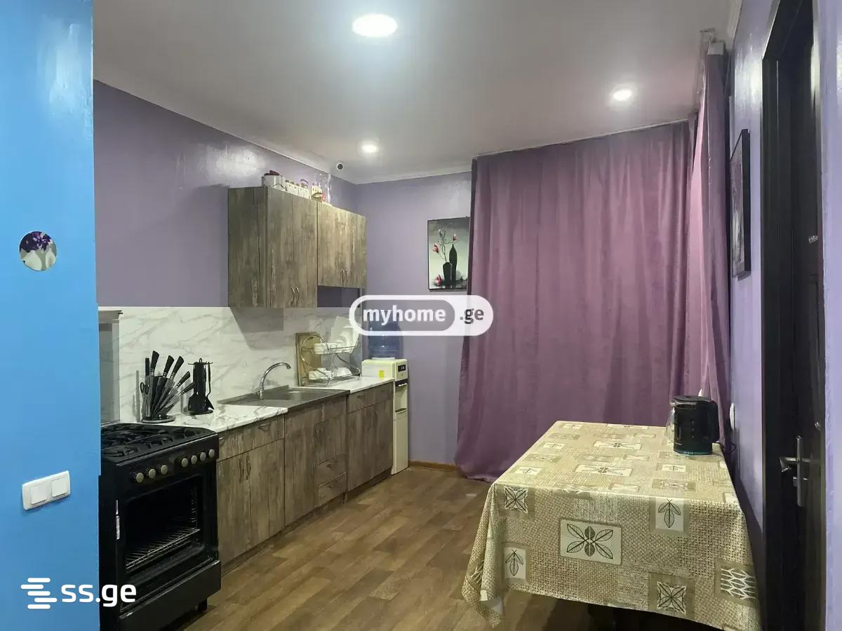 12 Room Hotel For Rent. Avlabari view 7