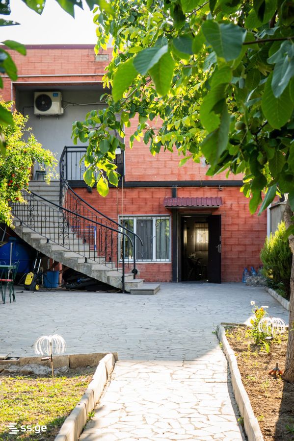 5 Room Summer Cottage For Sale, 1 of 4