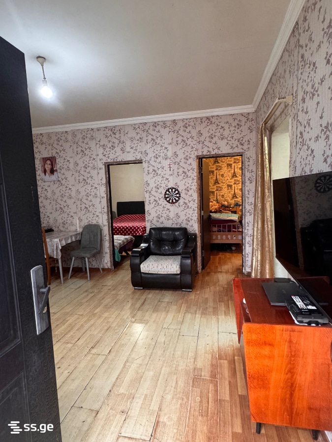 3 Room Private House For Rent. Gldani, 3 of 4