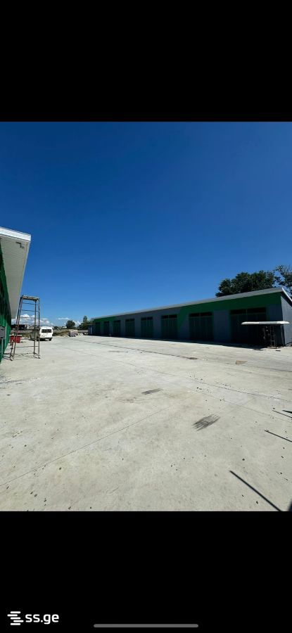 Commercial Space For Sale. Isani, 3 of 4
