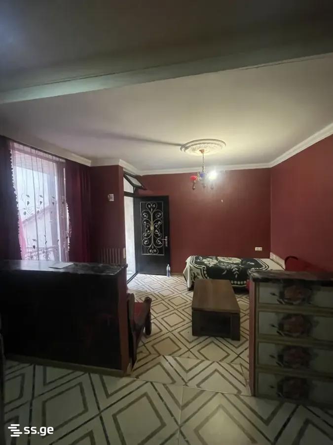 2 Room Private House For Rent. Chugureti view 5