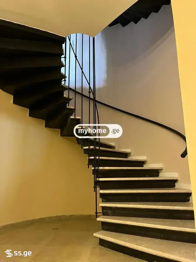 7 Room Hotel For Rent. Digomi, 2 of 4