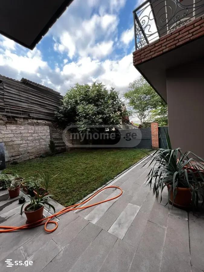 6 Room Private House For Rent. Mtatsminda view 5