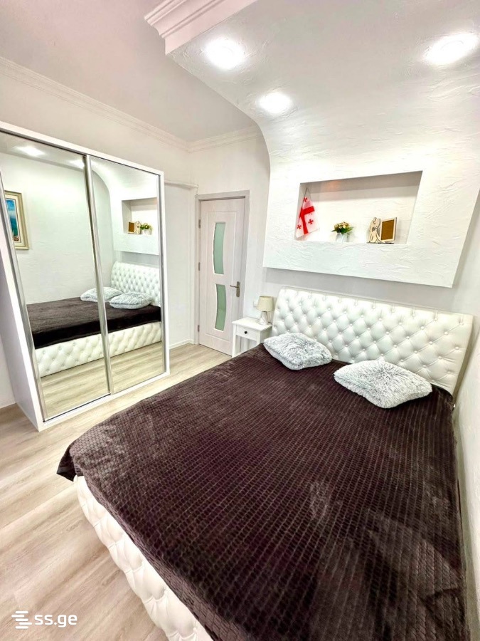 3 room Flat For Sale. Batumi - Widok 4