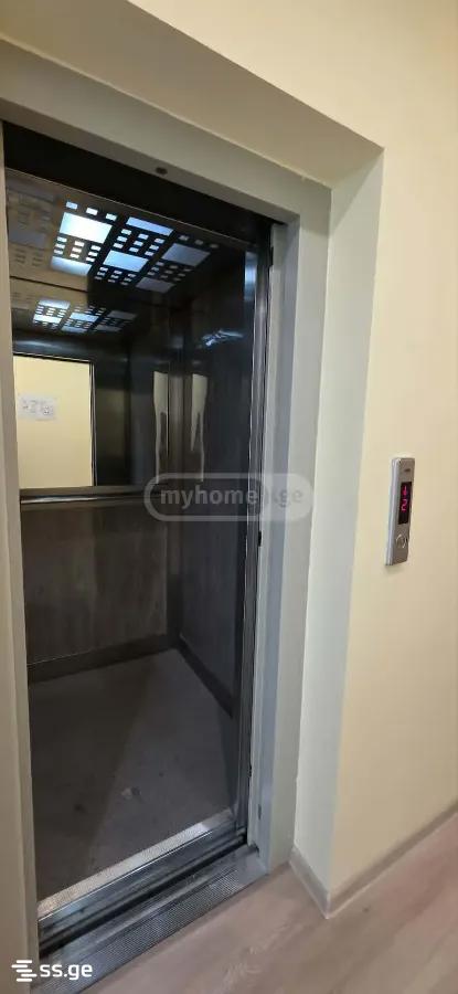 10 Room Hotel For Rent. Sololaki view 8