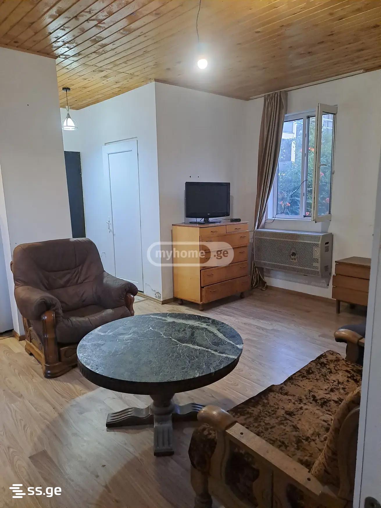 2 Room Private House For Rent. Digomi, 2 of 4