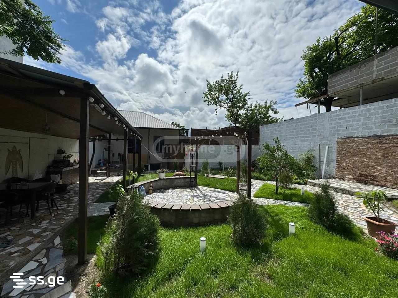 10 Room Hotel For Sale, 2 of 4