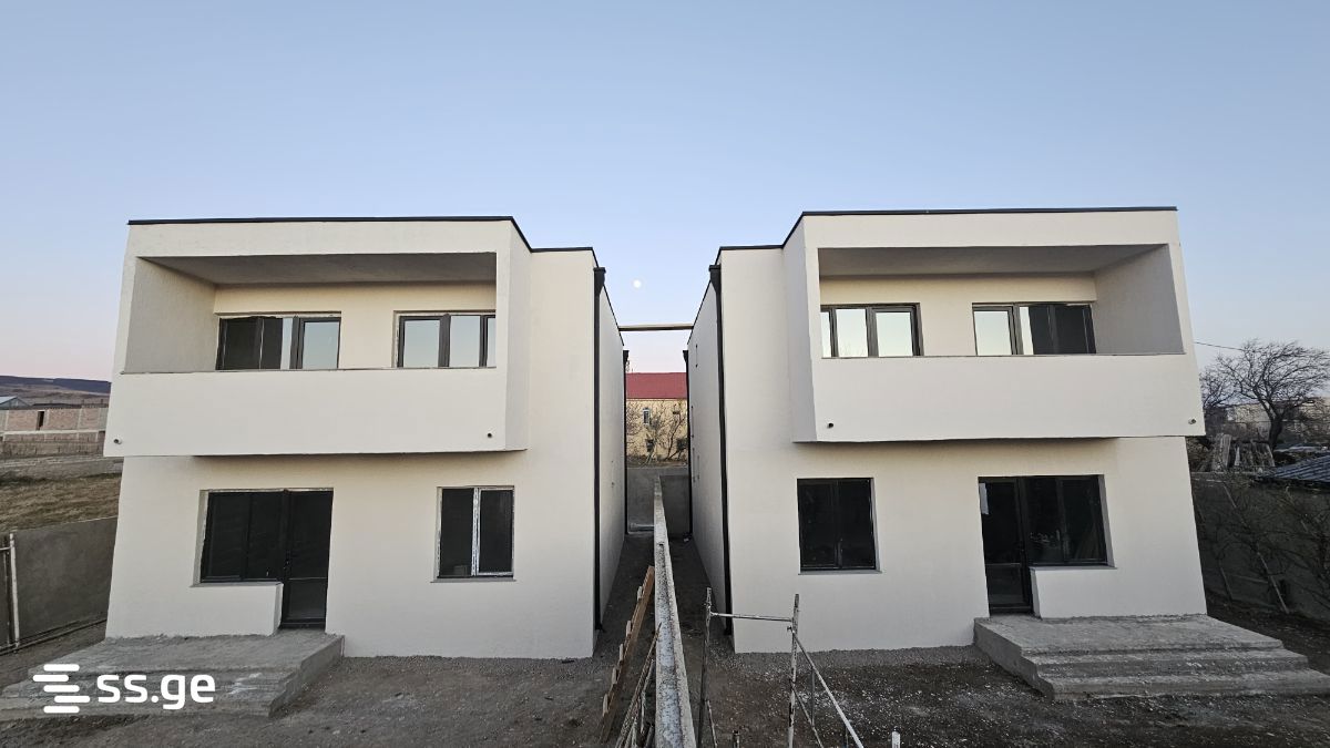 5 Room Private House For Sale, 1 of 4
