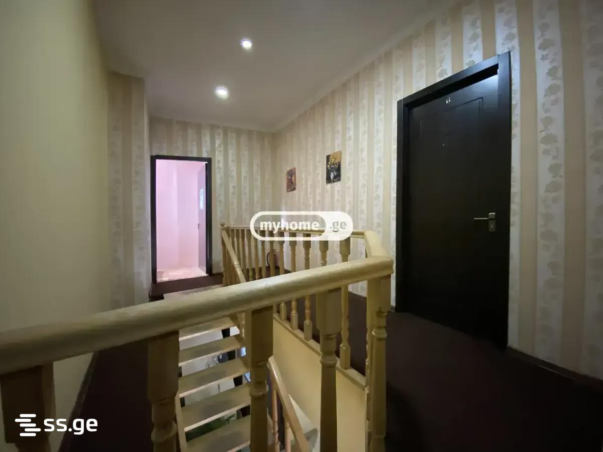 11 Room Hotel For Rent. Avlabari view 4
