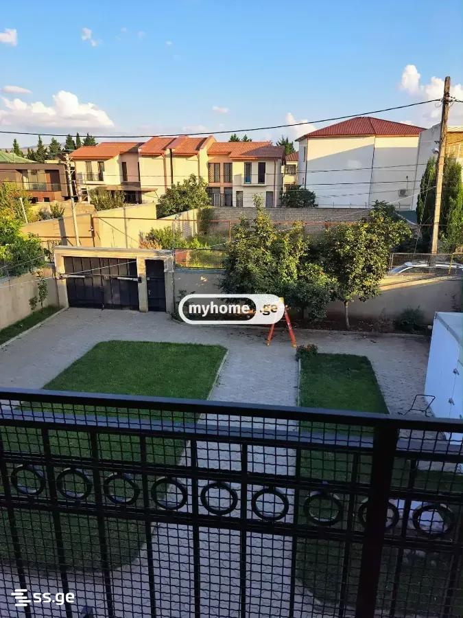8 Room Hotel For Rent. Digomi view 9