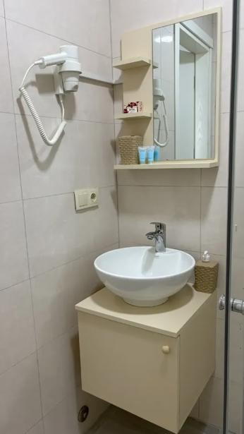 https://static.ss.ge/20260714/8_fe6a9d30-2de5-4bcd-83e1-e4e33127e870_Thumb.jpg