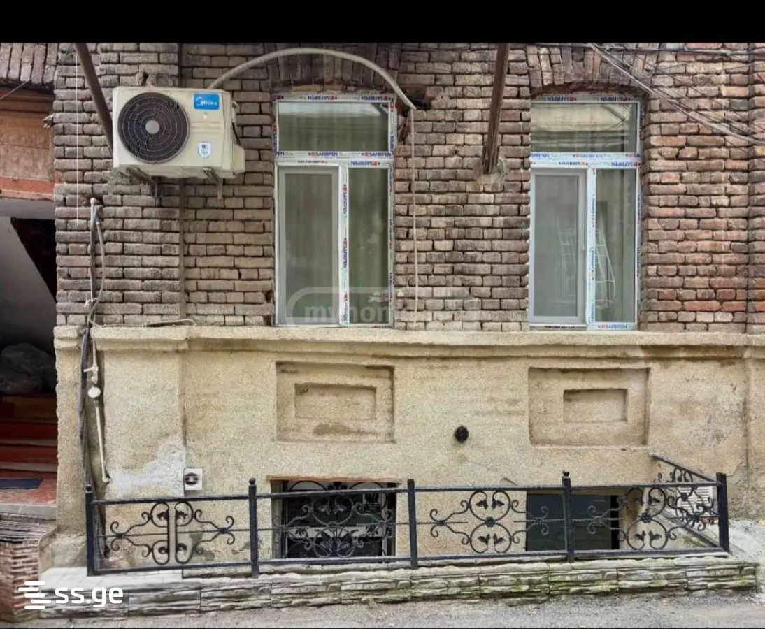 1 Room Flat For Sale view 1