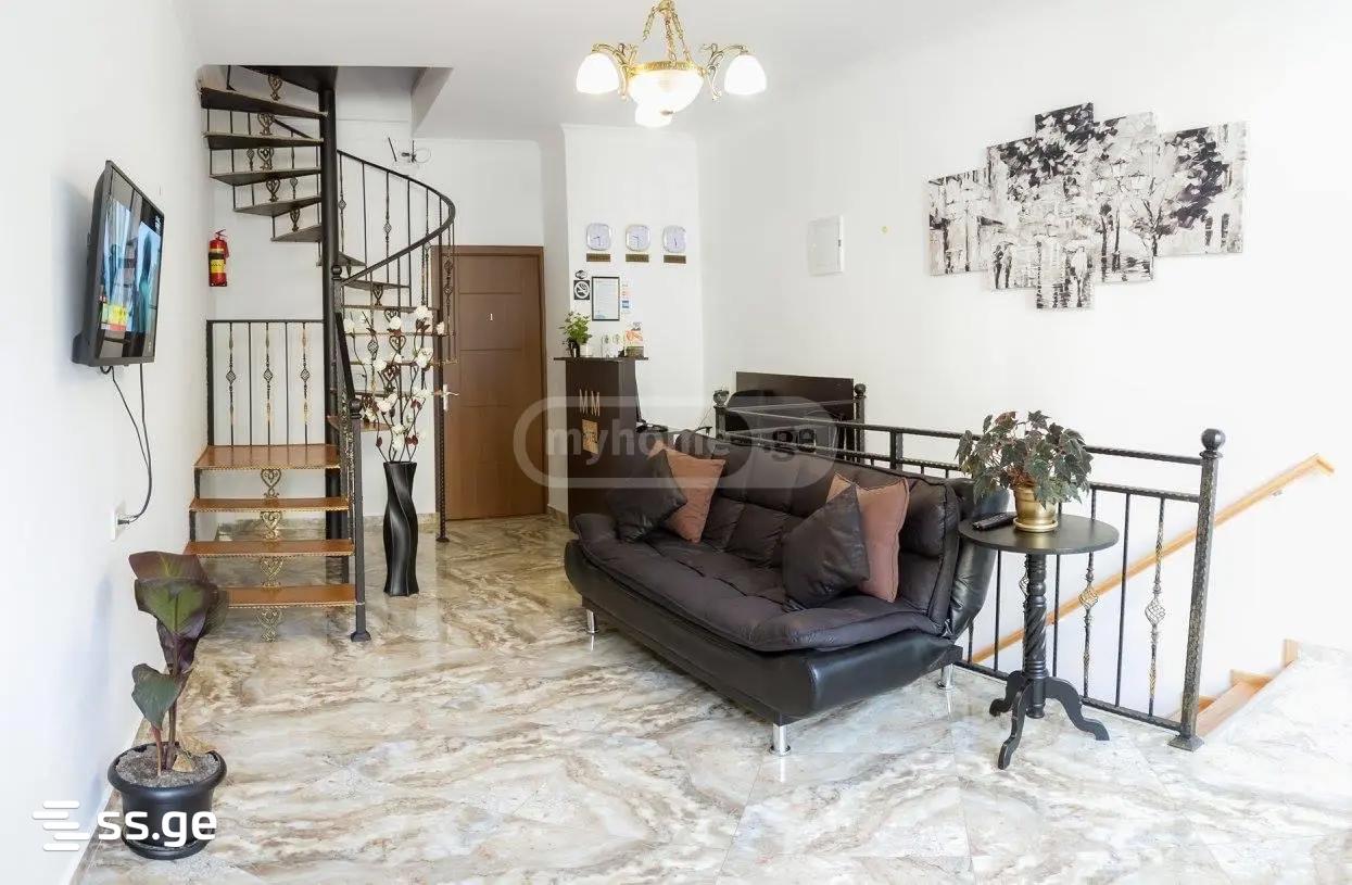 6 Room Private House For Sale view 8