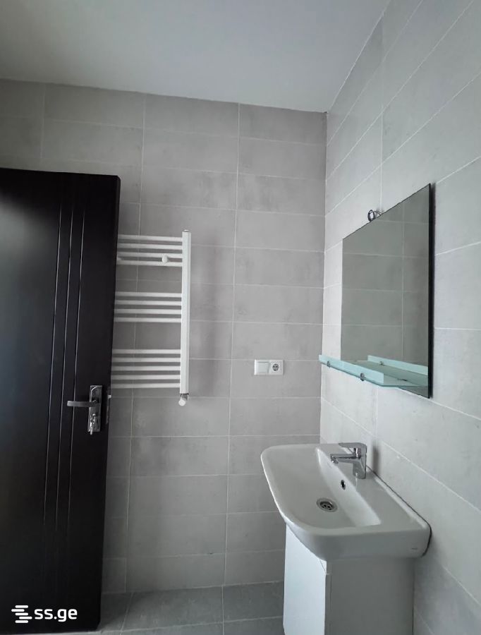 1 Room Flat For Sale view 2
