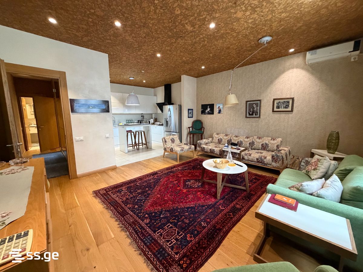 5 Room Private House For Rent. Sololaki, 2 of 4
