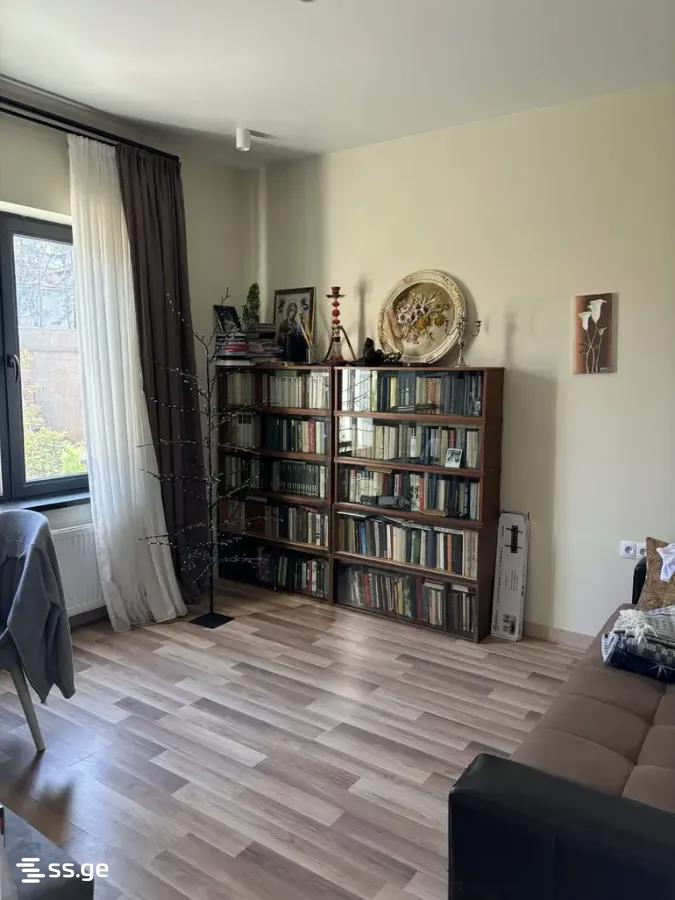7 Room Private House For Sale view 8