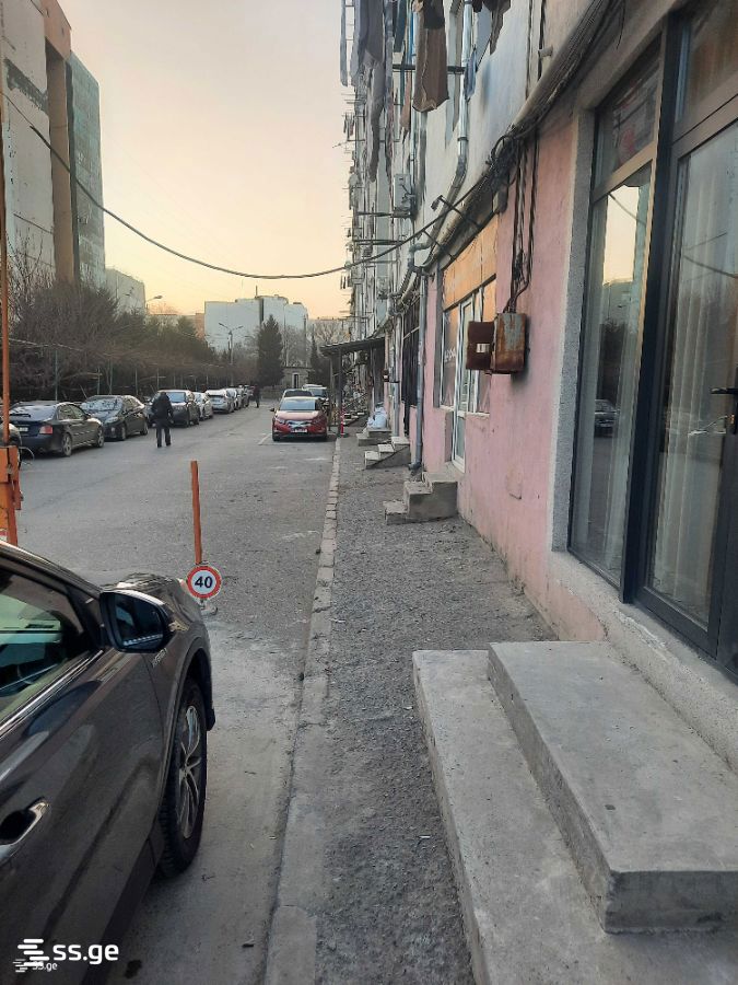 Commercial Space For Sale. Digomi view 11