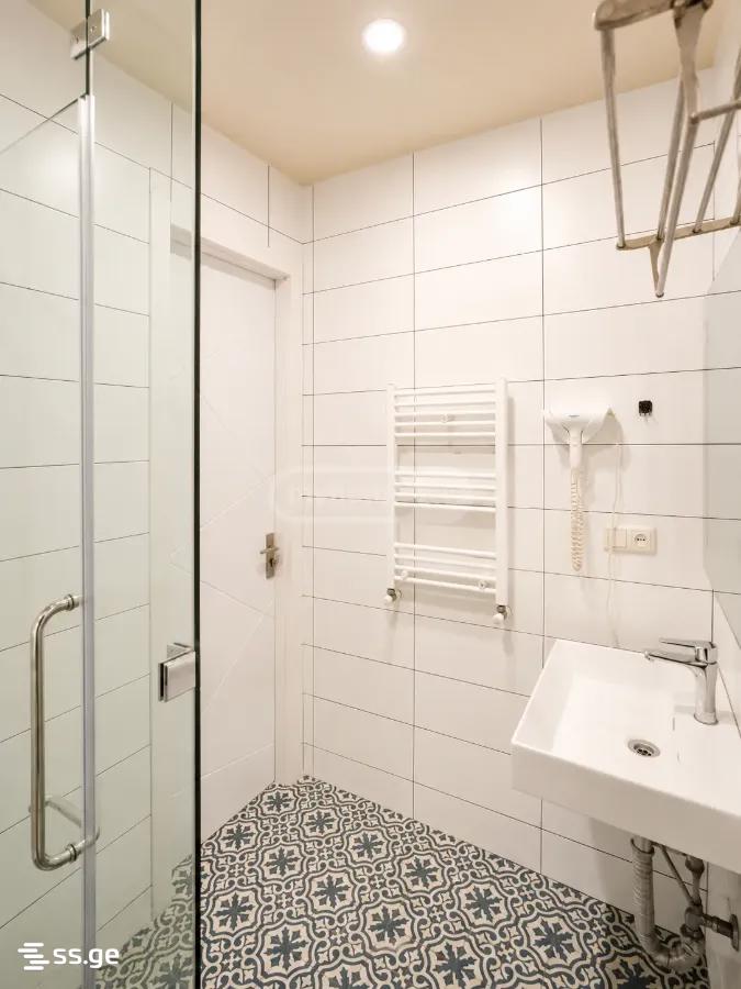 3 Room Flat Daily Rent. Vake, 8 of 9