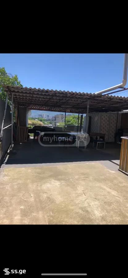 8 Room Private House For Sale view 9
