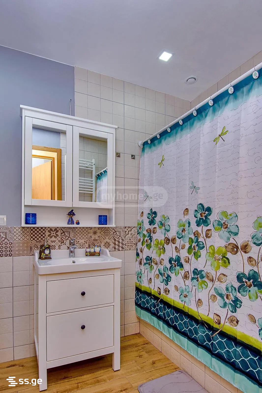 7 Room Private House For Rent. Saguramo view 9