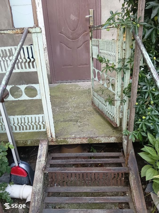 1 Room Private House For Sale, 1 of 4