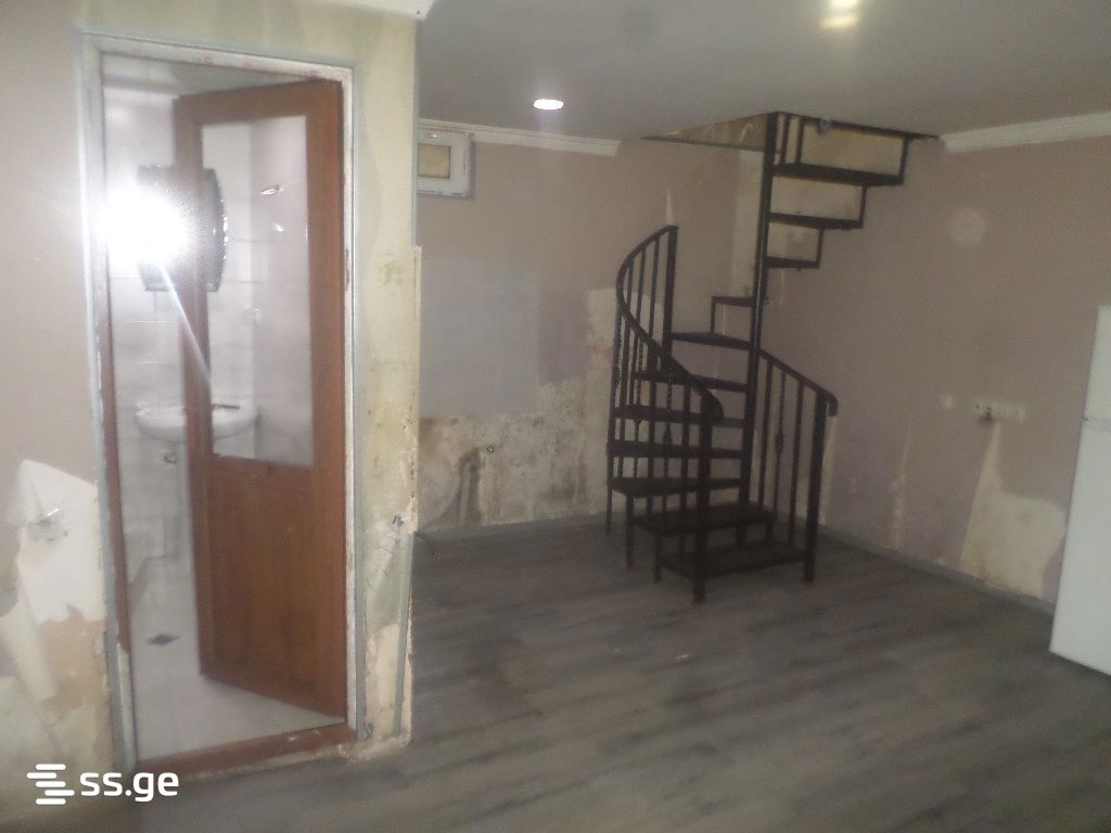 3 Room Private House For Sale view 15