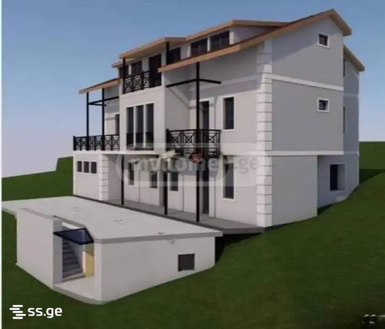 10 Room Private House For Sale view 2