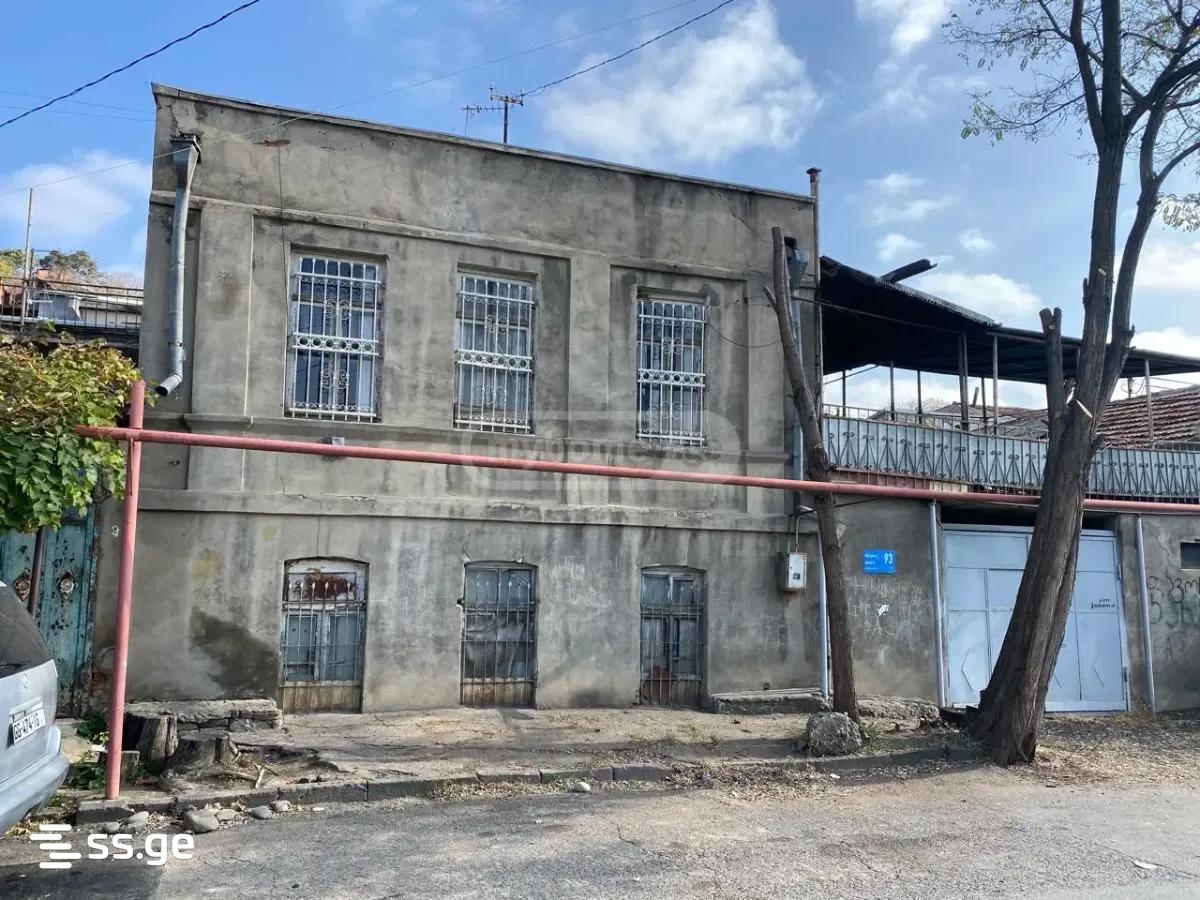 7 Room Private House For Sale view 2
