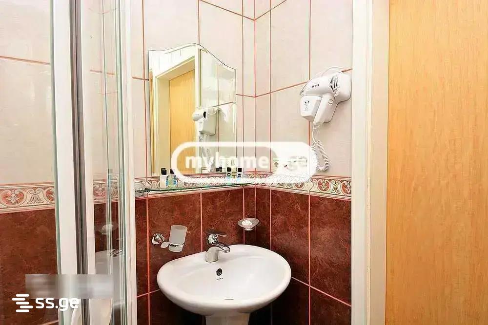 16 Room Hotel For Sale view 11
